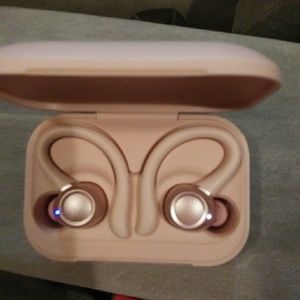 Earbuds